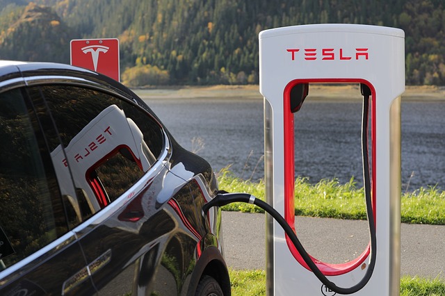 tesla.jpg
